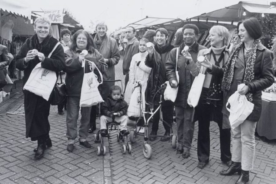 haagse-gemeenteraadsleden-2001-fotograaf-mieke-schlaman-collectie-iav-atria